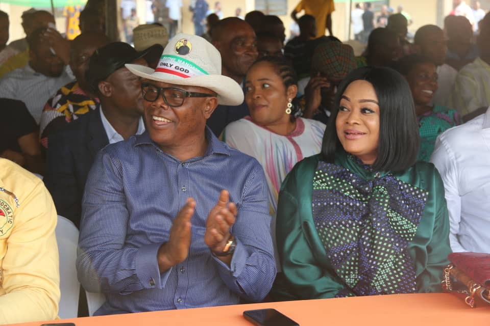 AKAN OKON Receives Heroic Welcome In Itu LG, Distributes Food Items