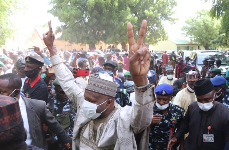 LG Poll: Massive Turnout As Gombe Governor Votes at Jekadafari