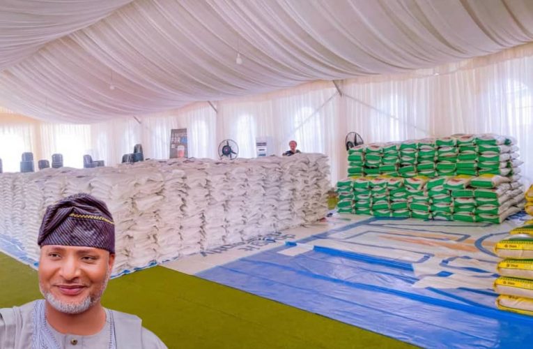 Christmas: 5000 Christians To Get Senator Mustapha’s Food Items