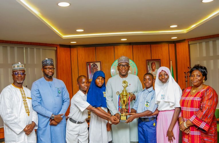 Governor AbdulRazaq Hails Kwara Presidential Debate Team’s Historic Victory