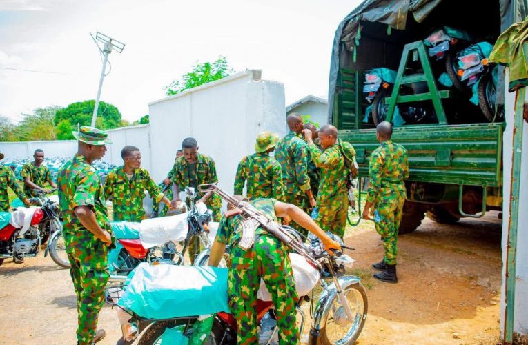 Army goes after criminals in Kwara community, Abdulrazaq calls for maximum support