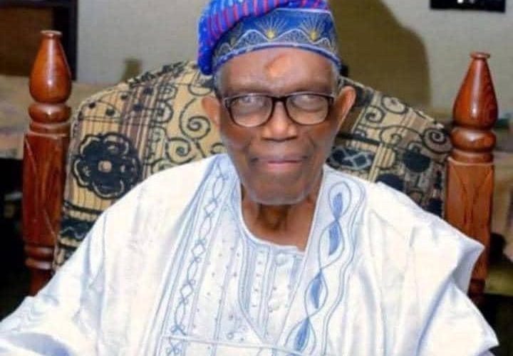 Senator Ashiru Mourns Ex-Kwara SSG, Aderibigbe, Condoles Erin-ile Community