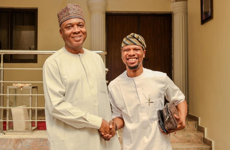 Amofin Akogun Celebrates Saraki at 63