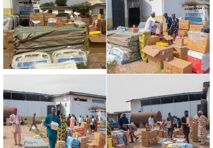 Senator Ashiru Distributes Medical Equipment, Drugs To General Hospital, 5 PHCs in Kwara South
