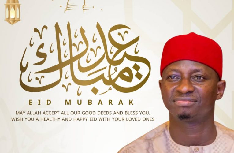Eid: Ajia Felicitates Emir of Ilorin, Kwarans