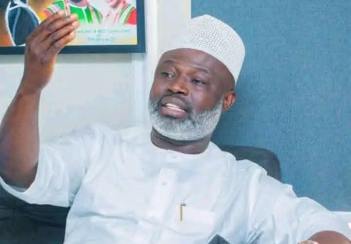 Yahaya Seriki Distributes Rams To Muslim Faithful in Kwara