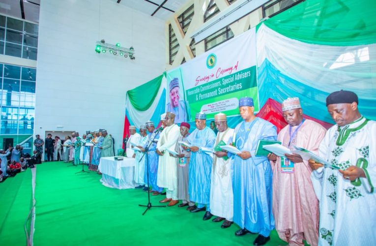 Gombe Governor Swears -in Commissioners, HoS