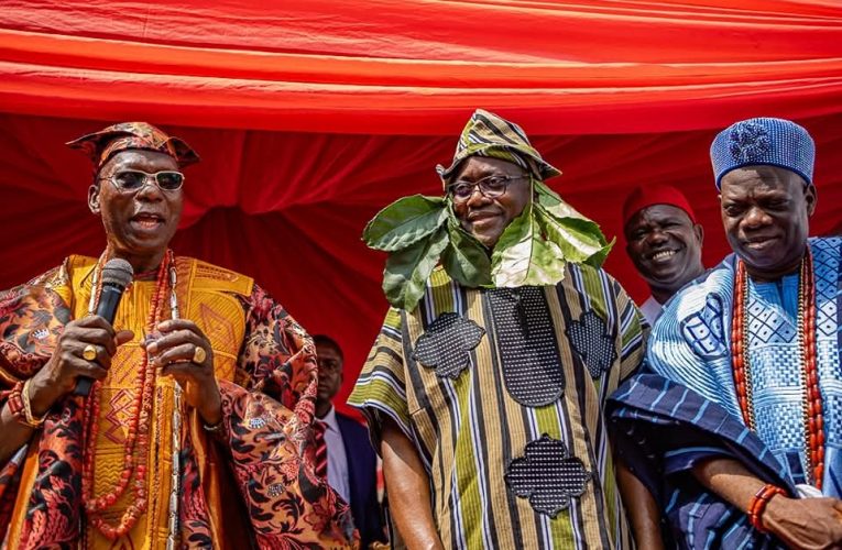 Makinde Installed as Aare Asoludero of Ibarapaland