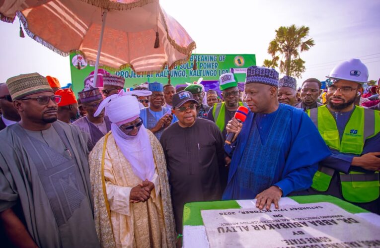 Governor Inuwa Targets 62 More Solar Mini-Grids in Gombe