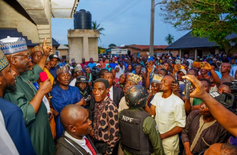 Governor AbdulRazaq Approves Construction of Oke-Ose/Ile-Apa/Lajiki Road